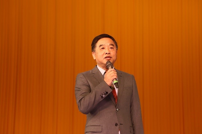 市教育工会副主席 陶文捷.jpg