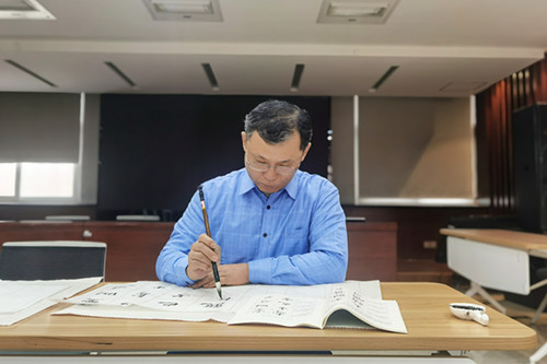 微信图片_20231127090043_副本.jpg