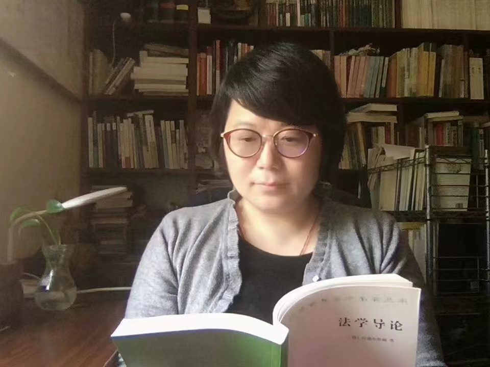 法学院-唐瑭.jpg