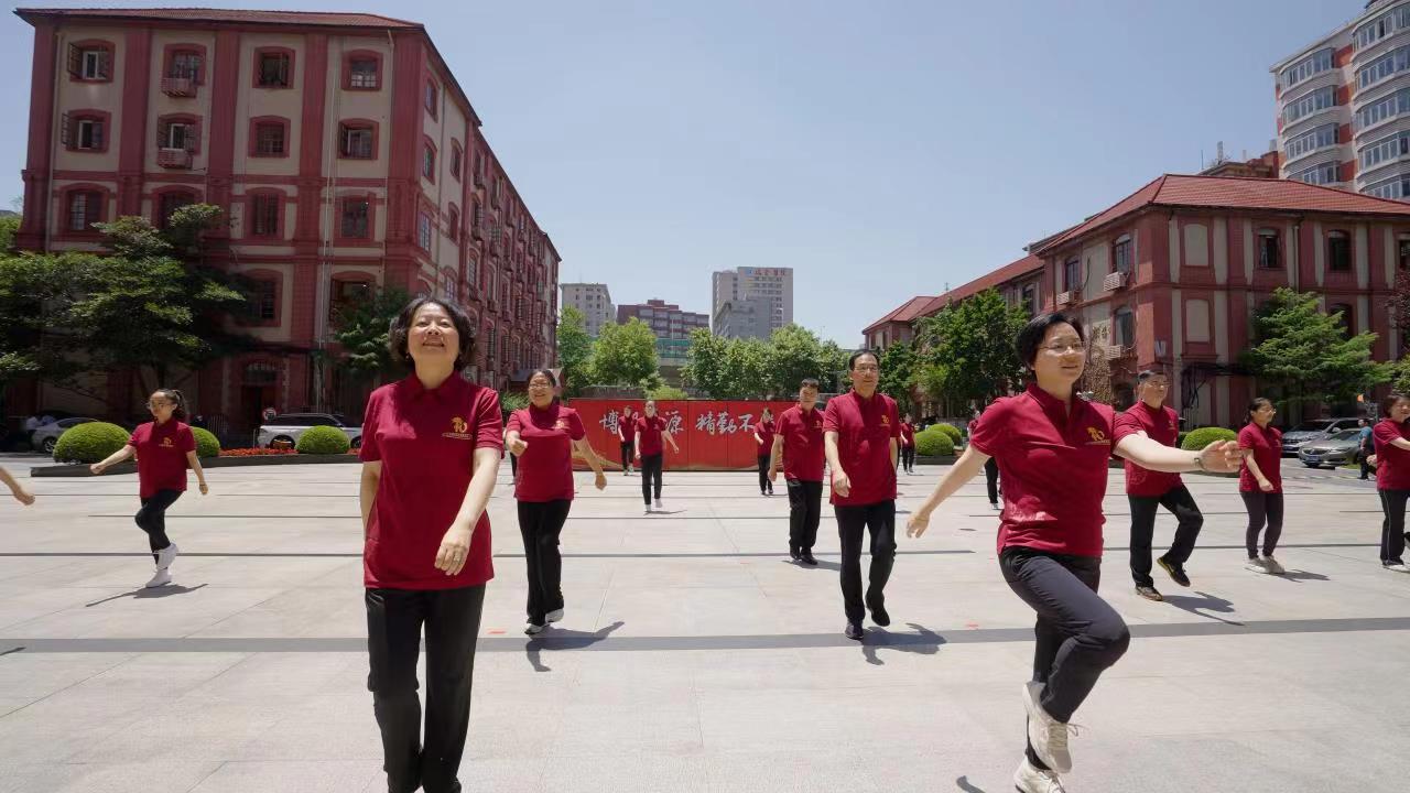 广播操展示活动现场.jpg