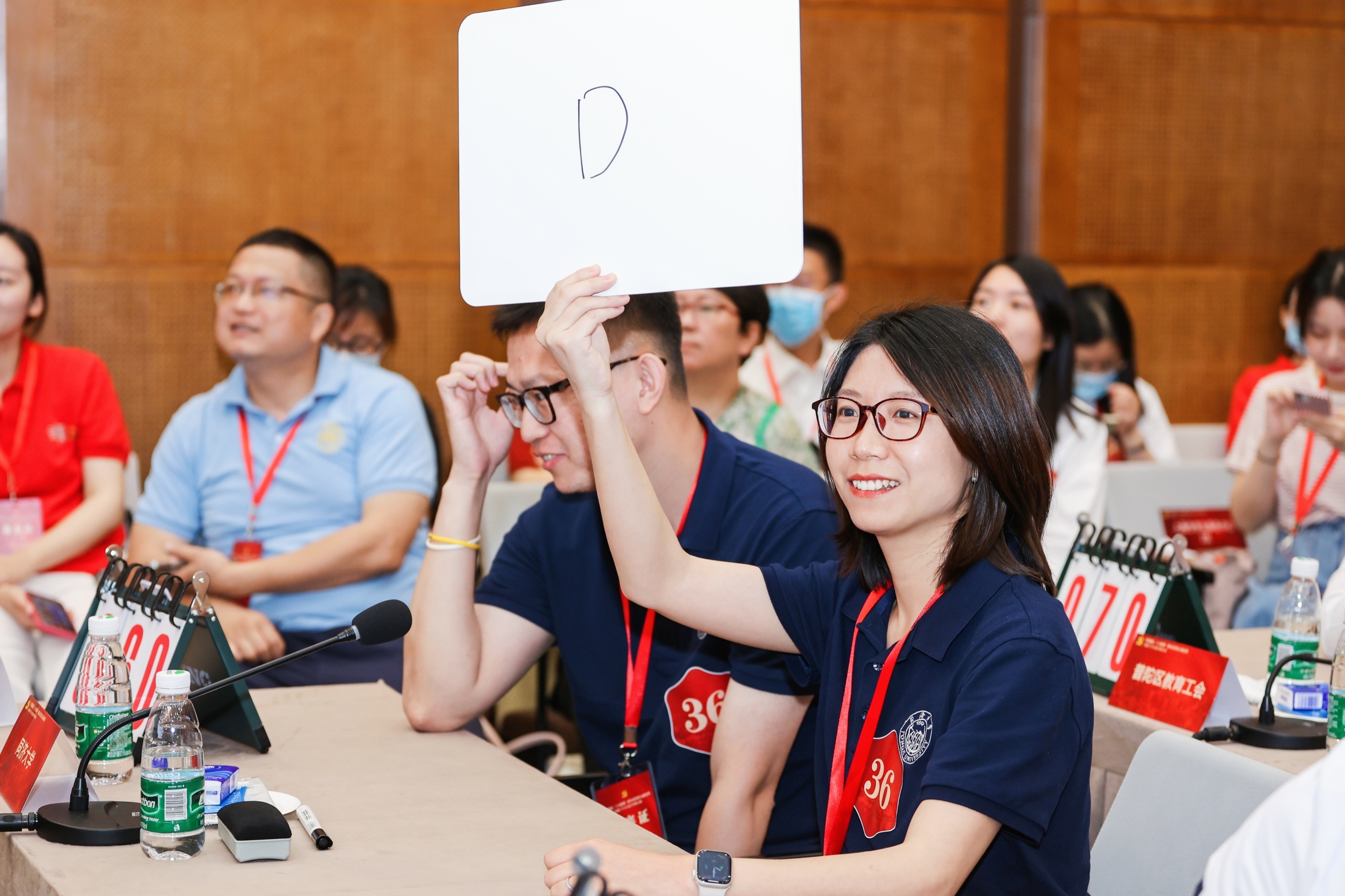 图14 火热PK.jpg