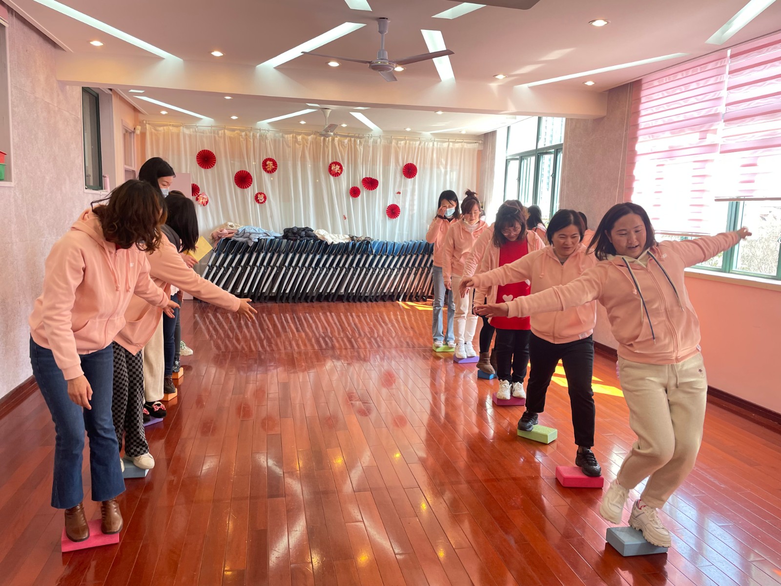 5互动游戏.jpg