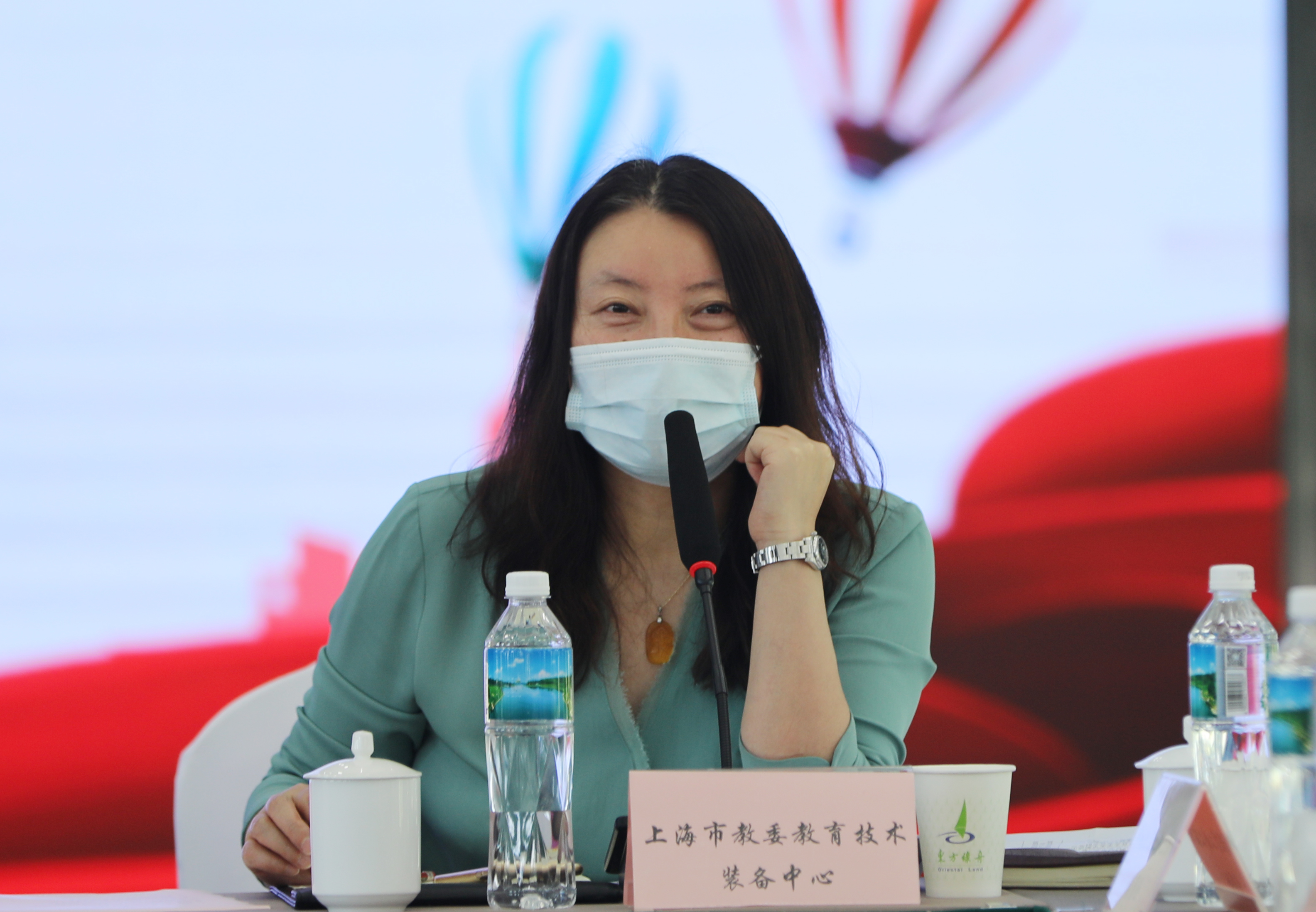 黄玉群.jpg