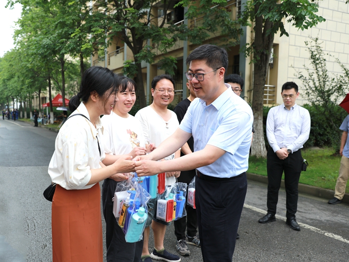 11111111微信图片_20240722103903_副本.jpg