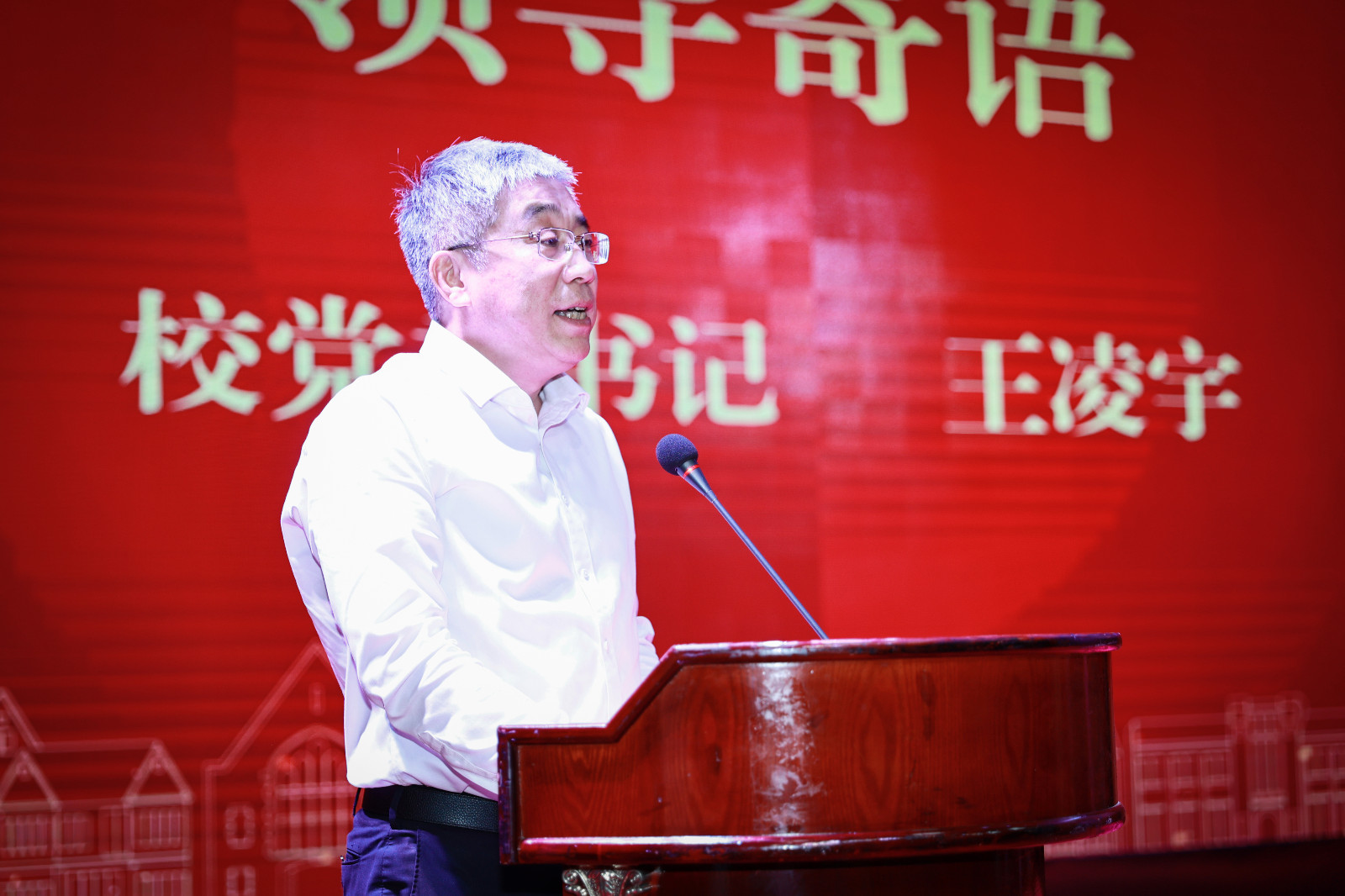 fc8d952c-55dc-4318-ac97-7f4a35912192_d.jpg