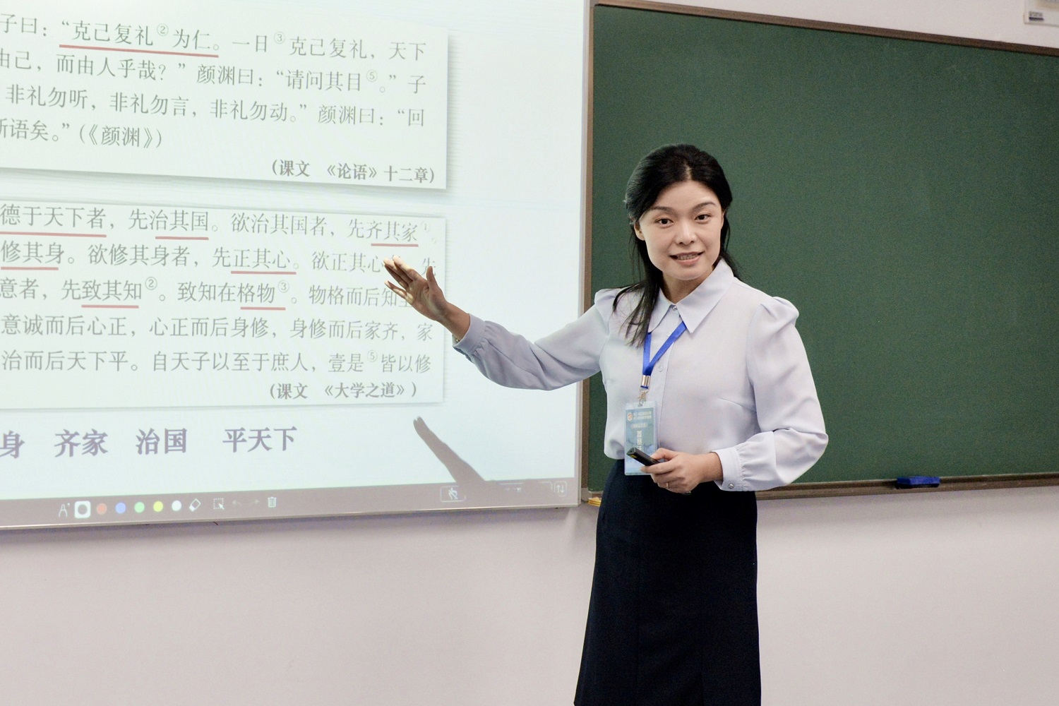 复旦大学附属中学 石莉.jpg