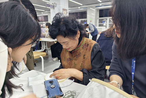 dd8050f4d221efc4b9a84c0bea3e8cc_副本.jpg